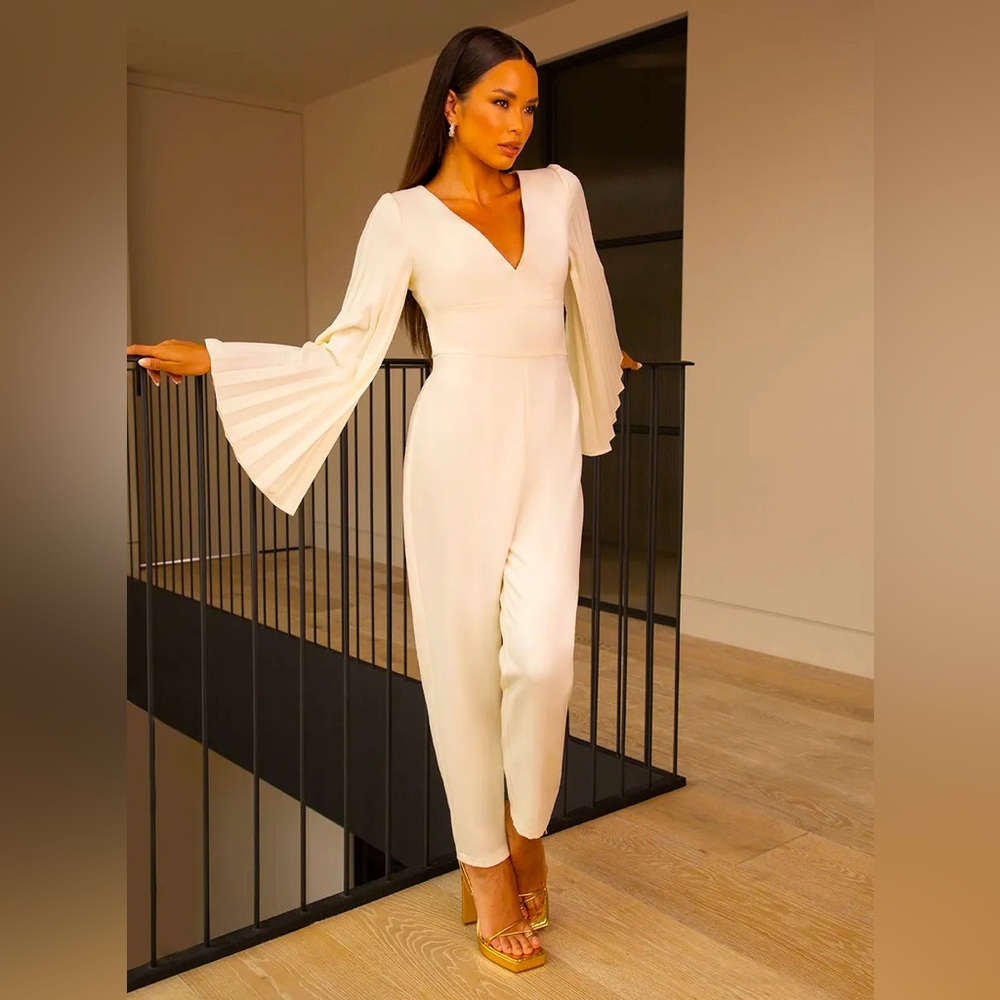Chi Chi London Classic Jumpsuit in Cream